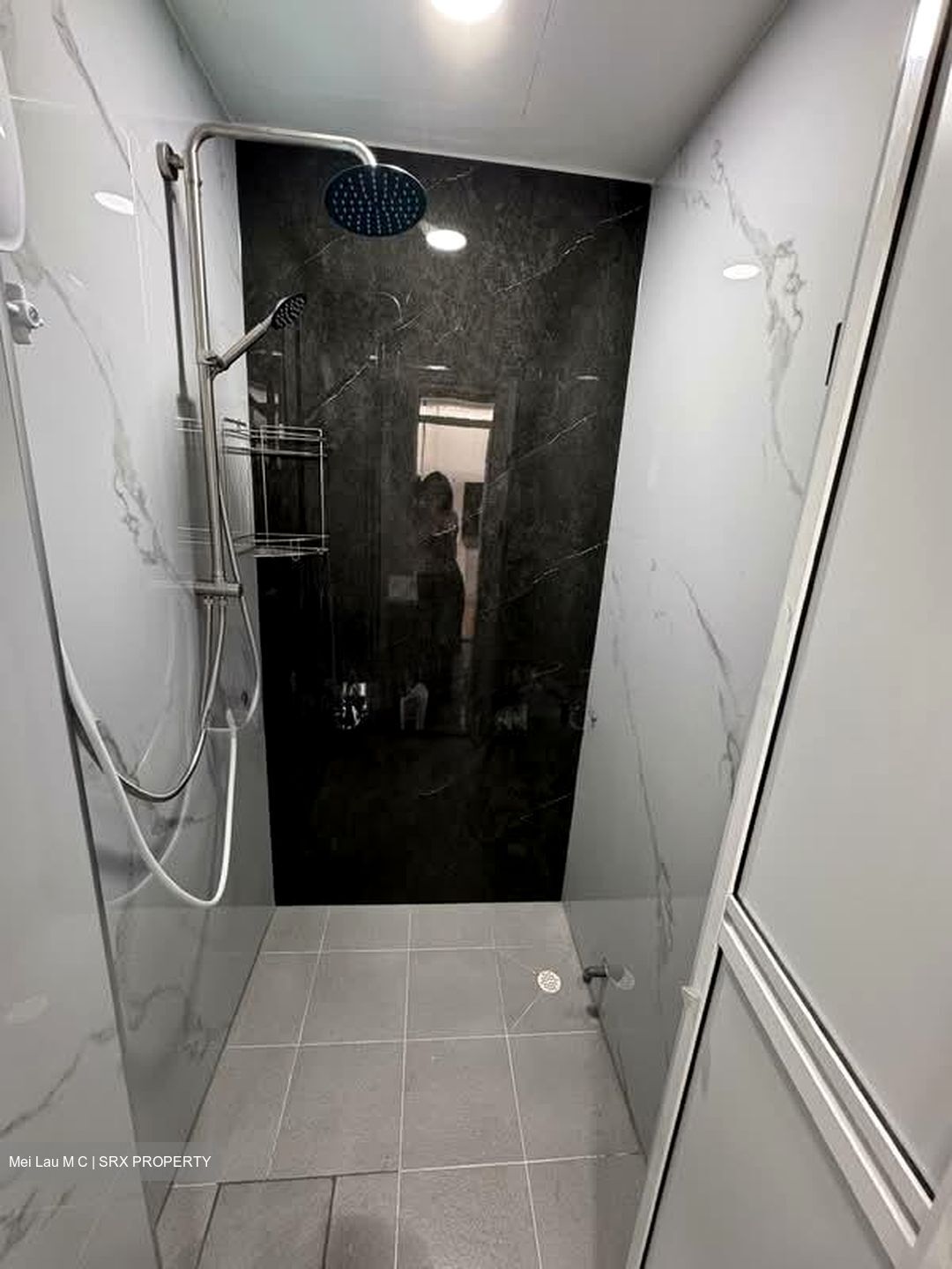 Saint Michael's Road (D12), Terrace #533655981